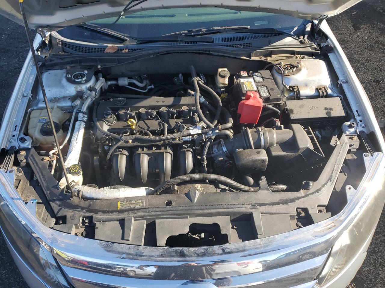 2012 Ford Fusion - Image 11