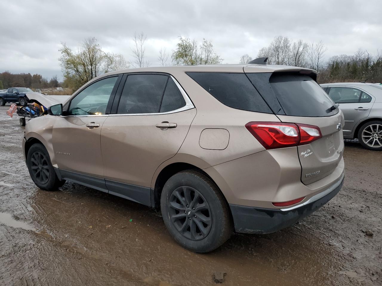 2019 Chevrolet Equinox - Image 2