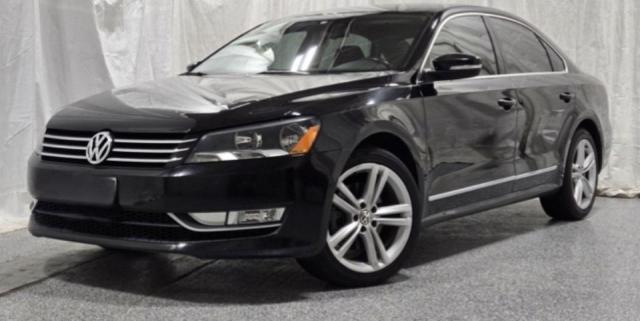 Седаны VOLKSWAGEN PASSAT 2014 Черный