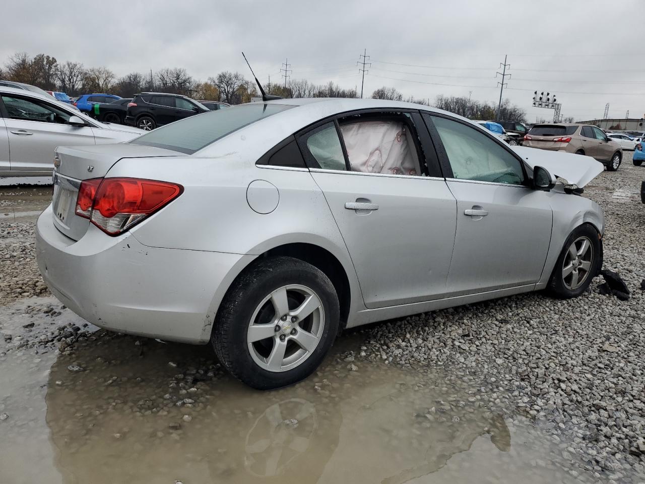 VIN 1G1PC5SB2E7484956 2014 CHEVROLET CRUZE no.3