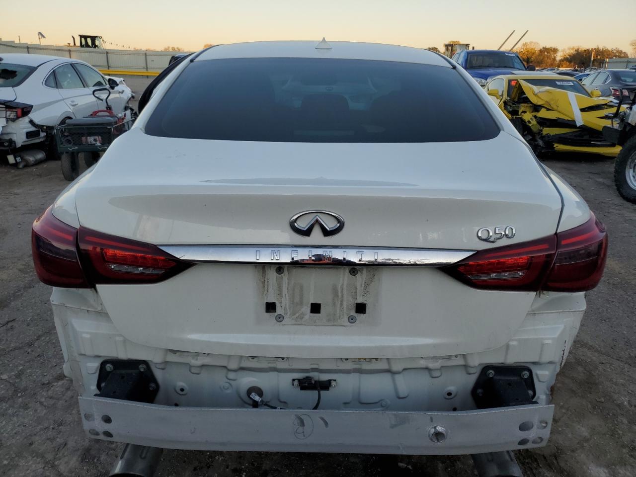 2018 Infiniti Q50 Luxe VIN: JN1EV7AP2JM353607 Lot: 79544574