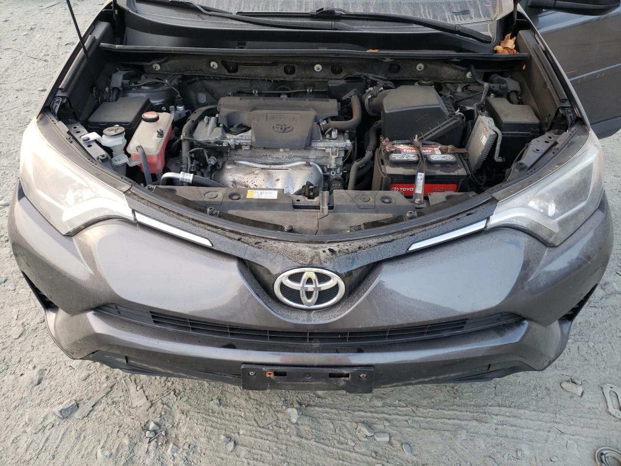 VIN JTMBFREVXGJ096451 2016 TOYOTA RAV4 no.12