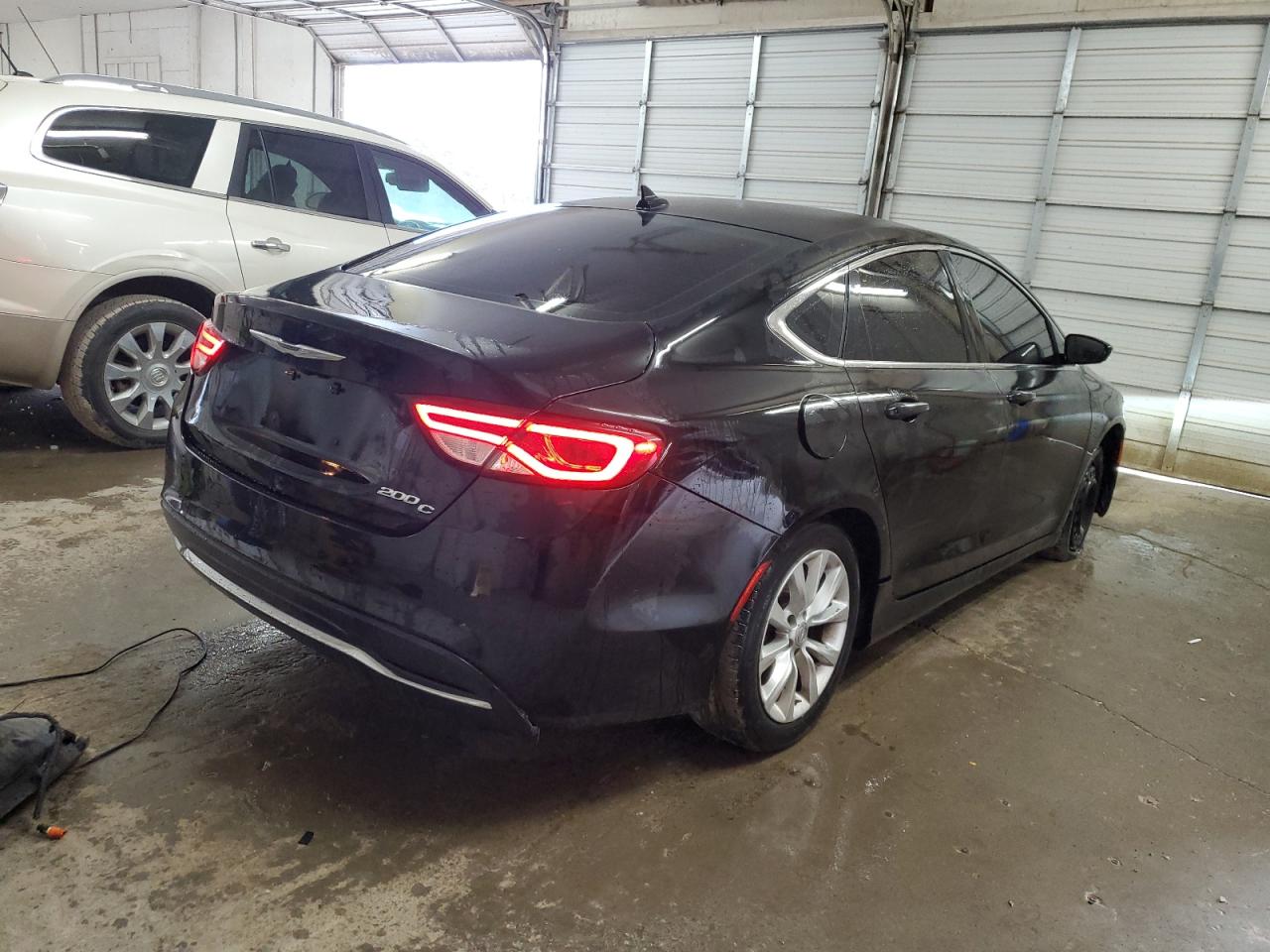 2015 Chrysler 200 - Image 3