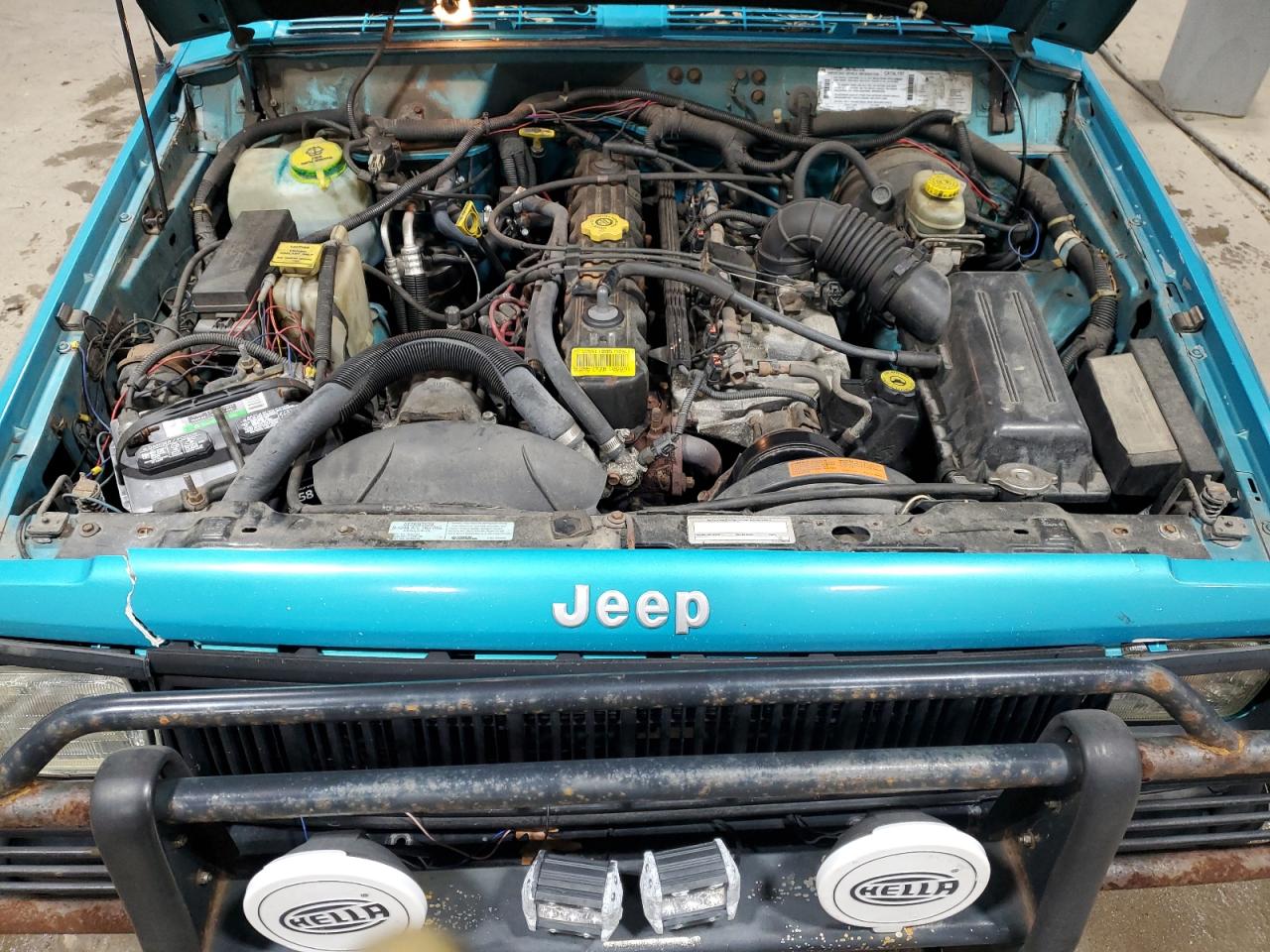 1996 Jeep Cherokee Sport VIN: 1J4FJ68SXTL285965 Lot: 82452384