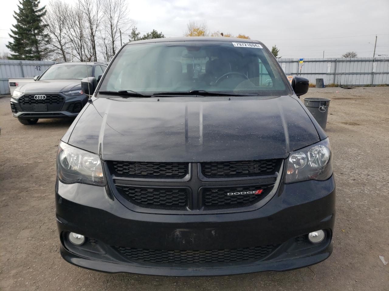 2019 Dodge Caravan - Image 5