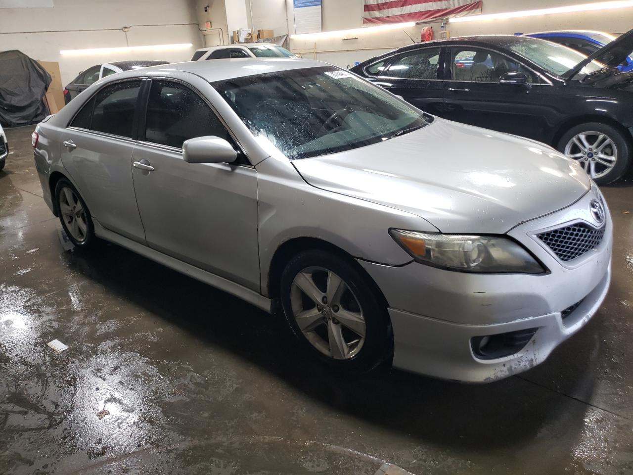 2010 Toyota Camry - Image 4