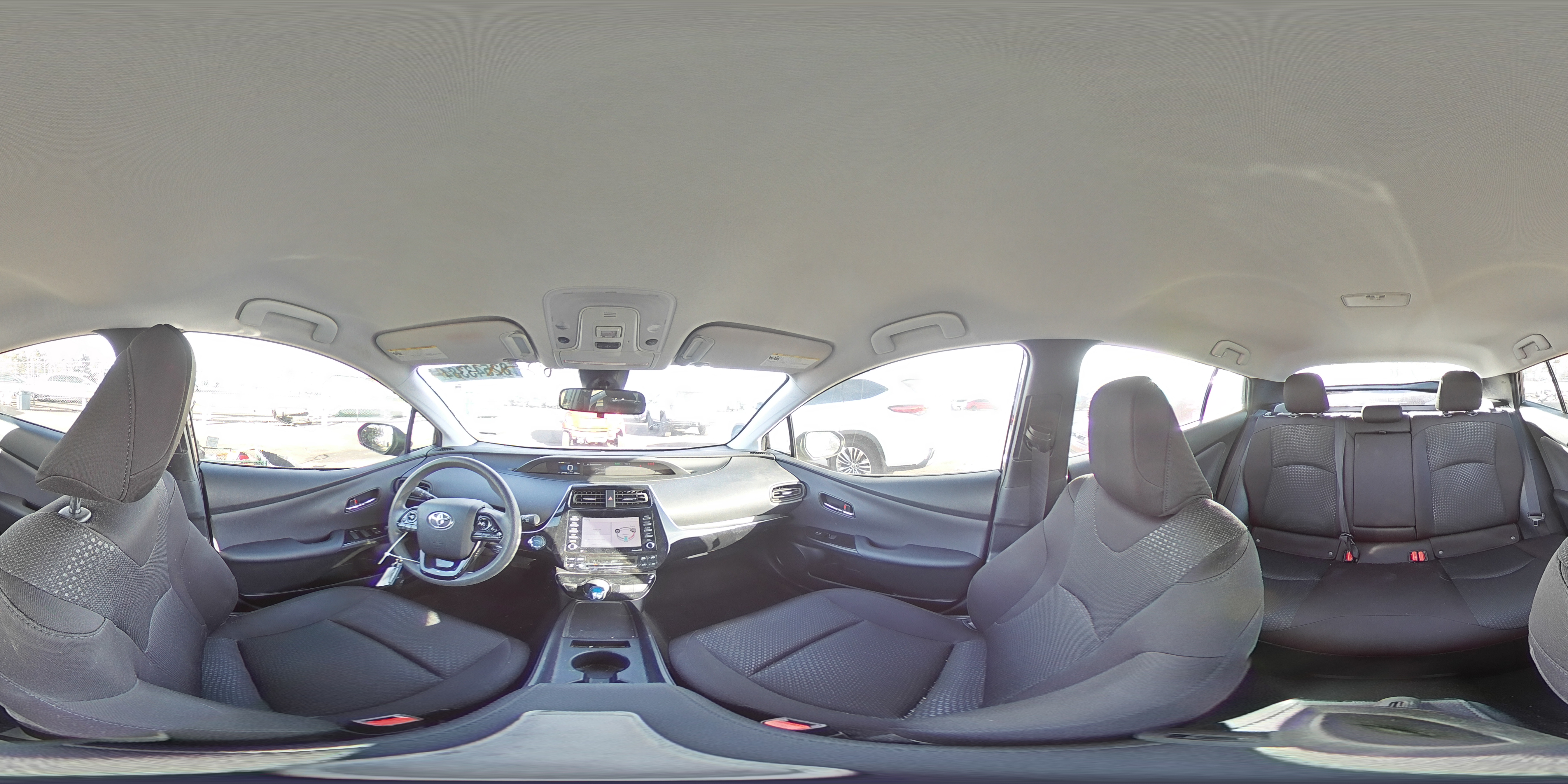 2022 Toyota Prius - Image 13