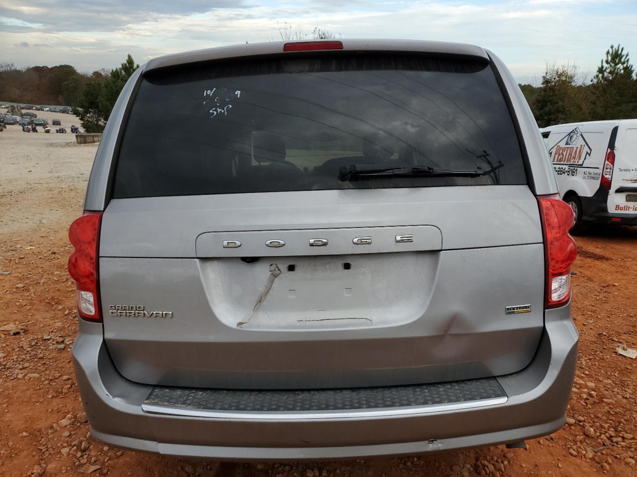 2018 Dodge Caravan - Image 6