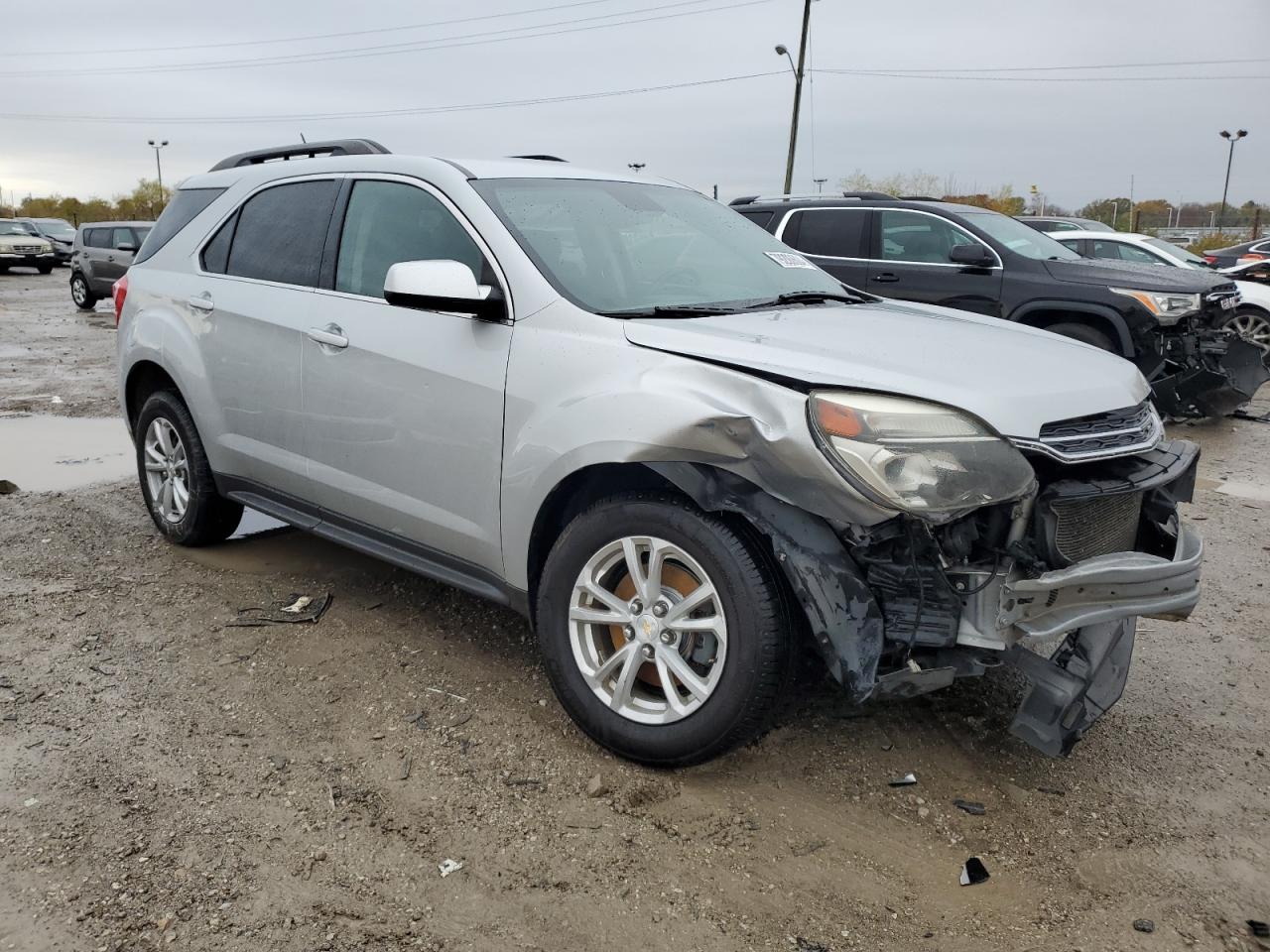 2017 Chevrolet Equinox - Image 4