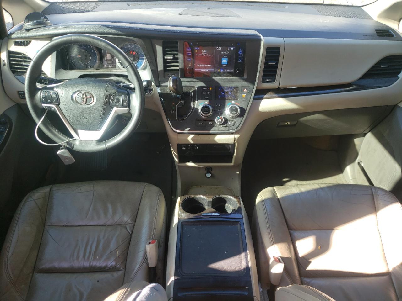 2016 Toyota Sienna - Image 8