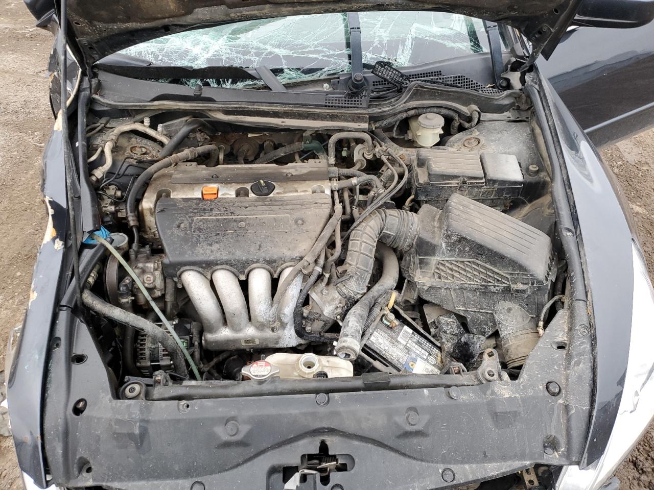 2004 Honda Accord - Image 11