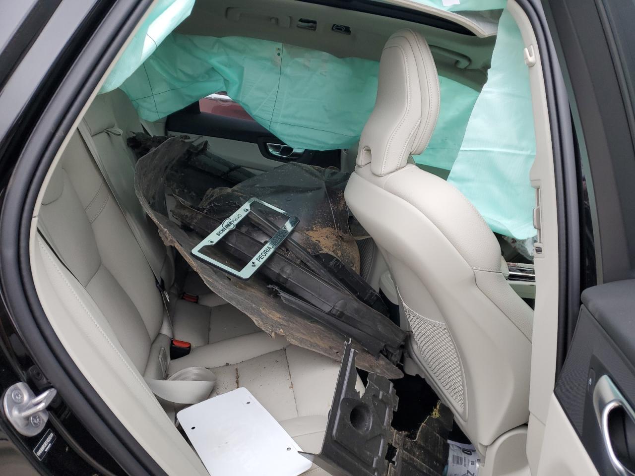 Фото: YV4H60RC0S1026249 - 10