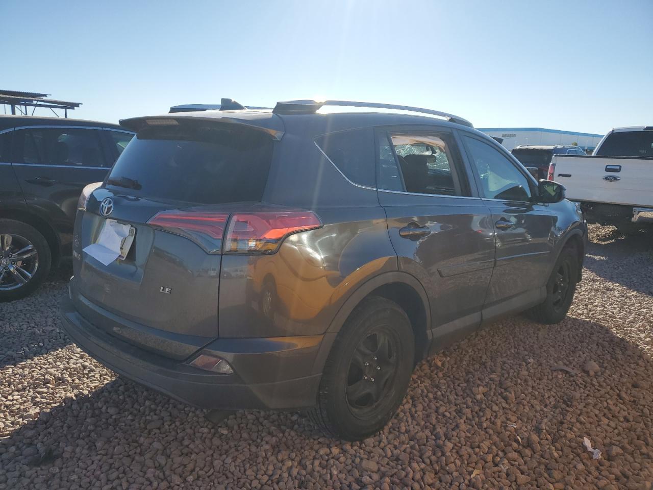 2016 Toyota RAV 4 - Image 3