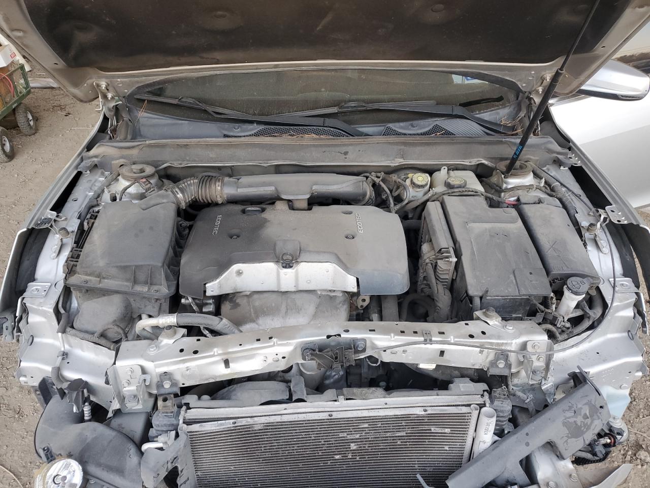 2015 Chevrolet Malibu - Image 11