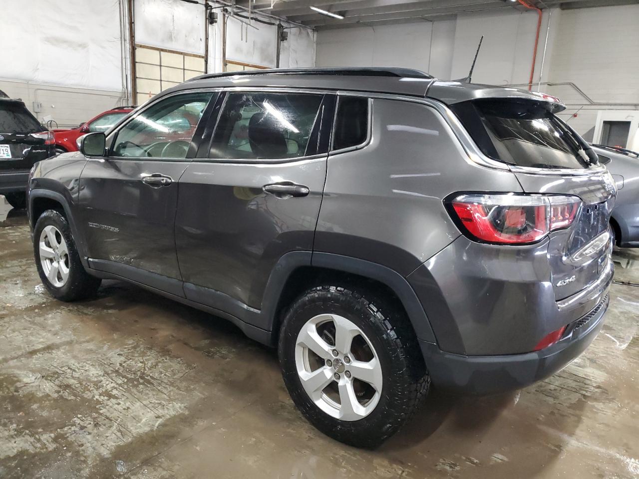 2018 Jeep Compass - Image 2