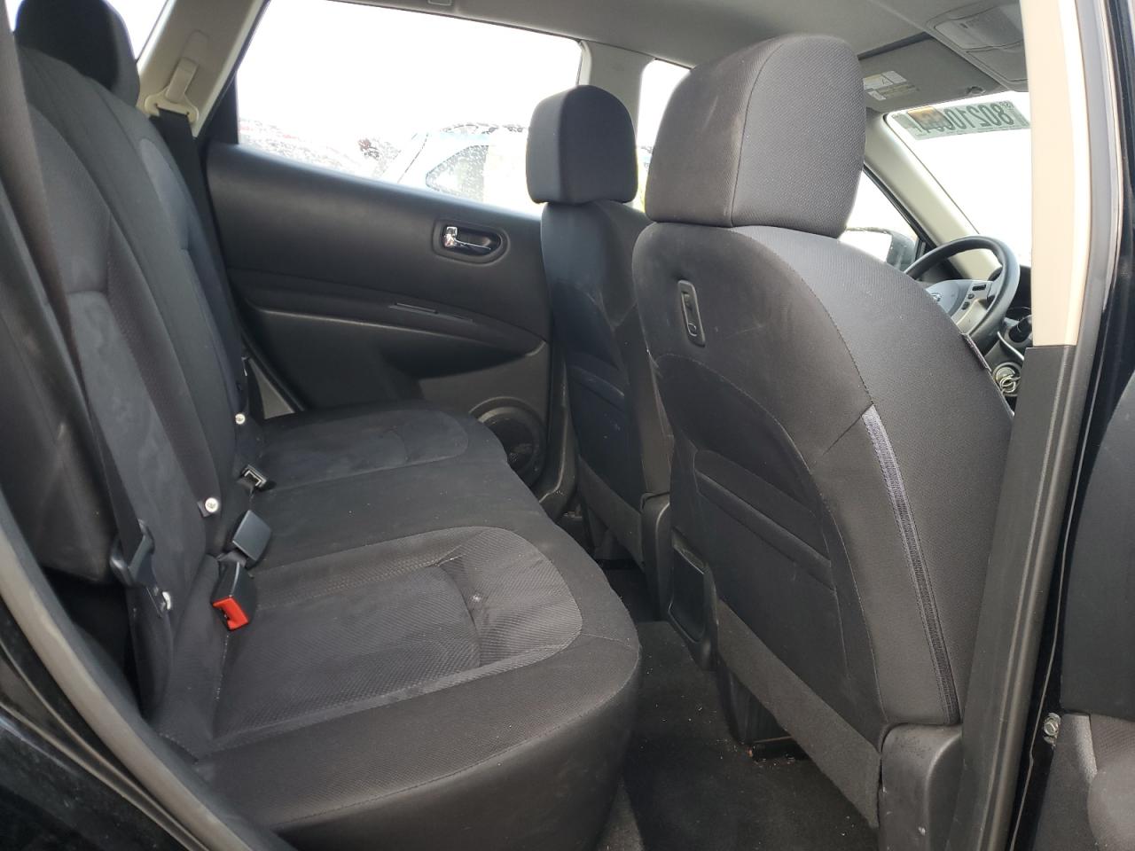 2013 Nissan Rogue - Image 11