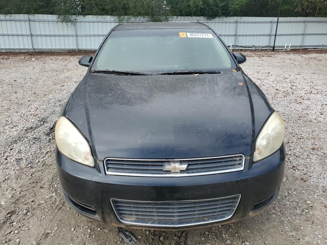2010 Chevrolet Impala - Image 5