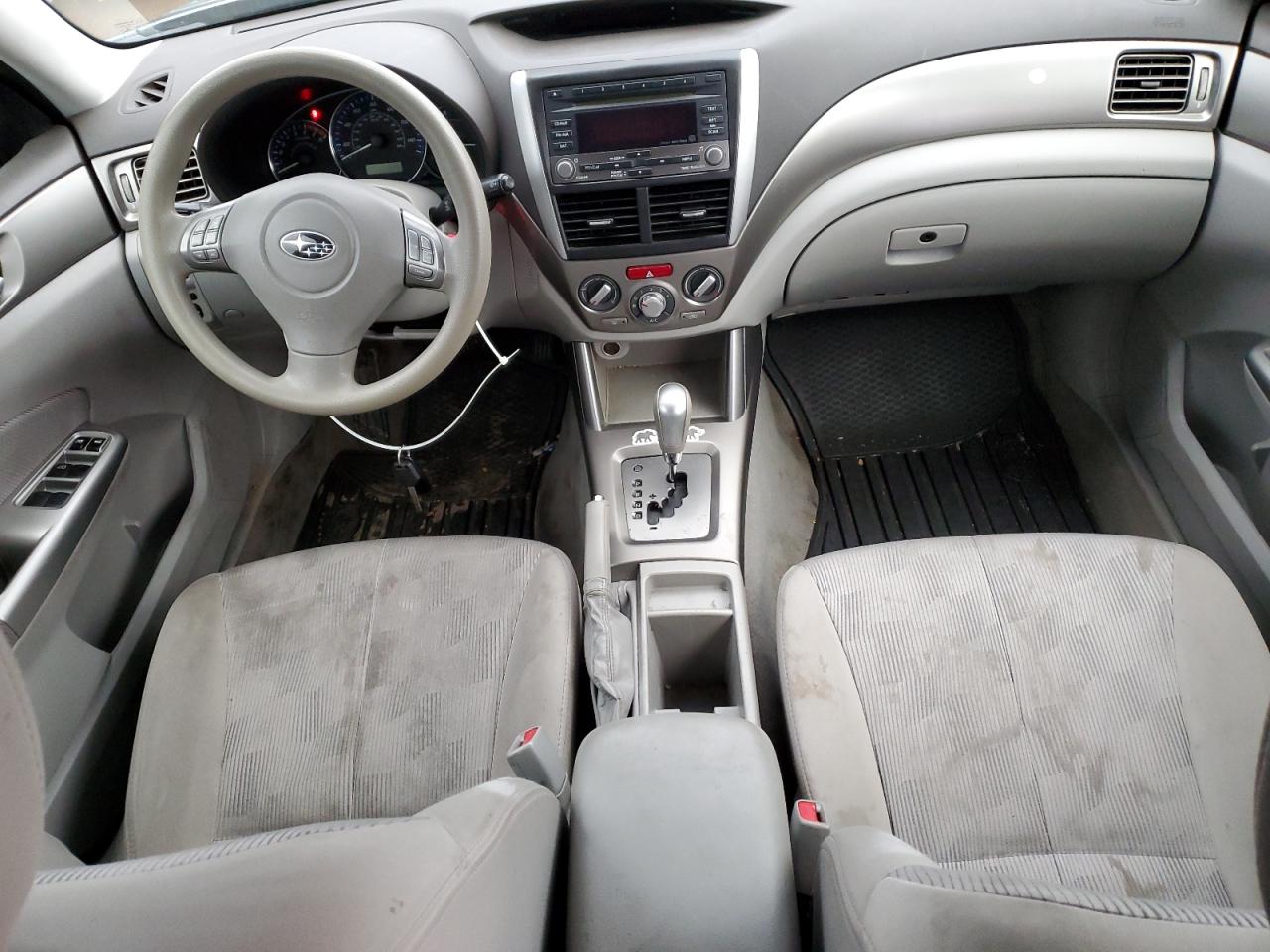 2010 Subaru Forester - Image 8