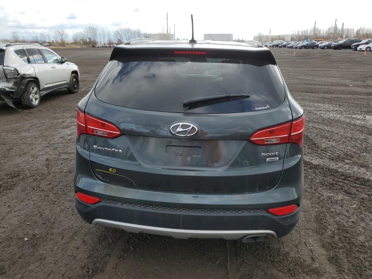 2013 Hyundai Santa Fe - Image 6
