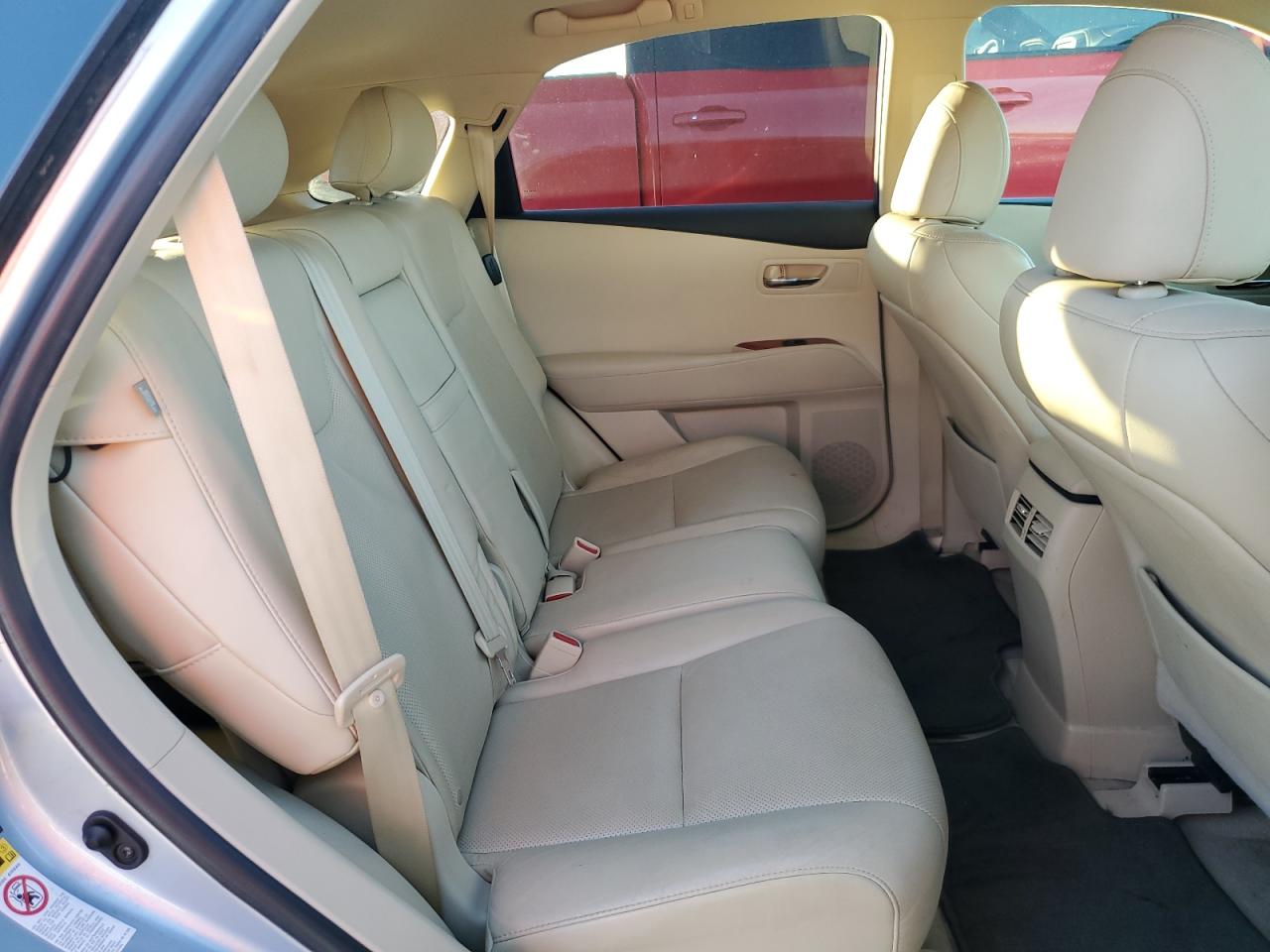 2011 Lexus RX - Image 11