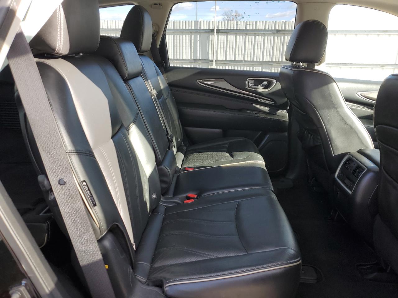 2017 Infiniti Qx60 VIN: 5N1DL0MMXHC560989 Lot: 81586504