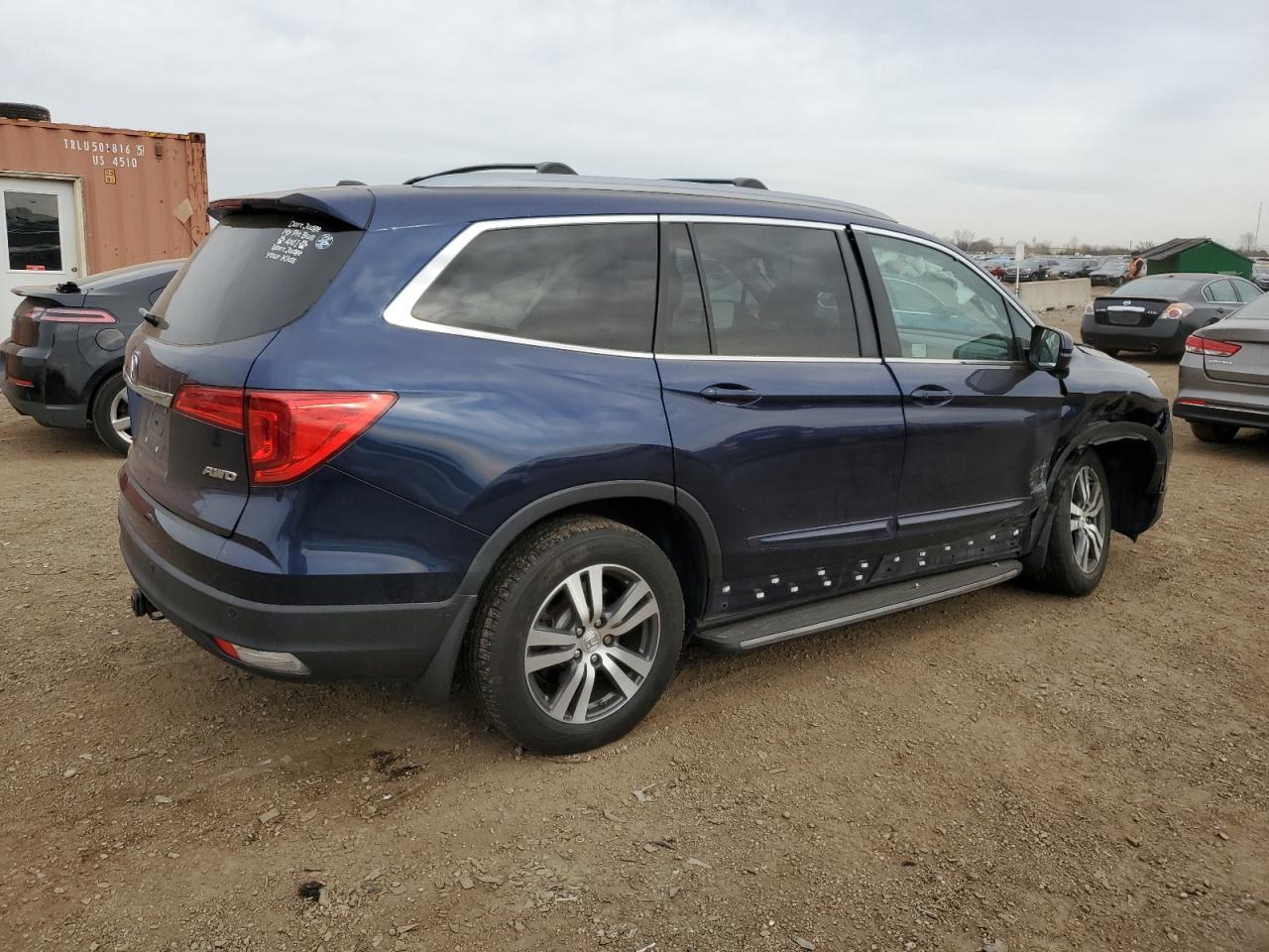2017 Honda Pilot - Image 3