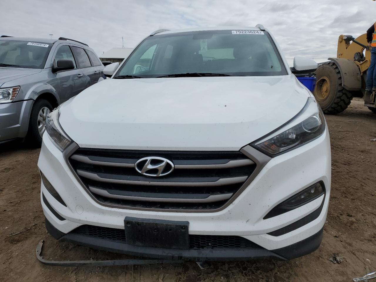 2016 Hyundai Tucson - Image 5