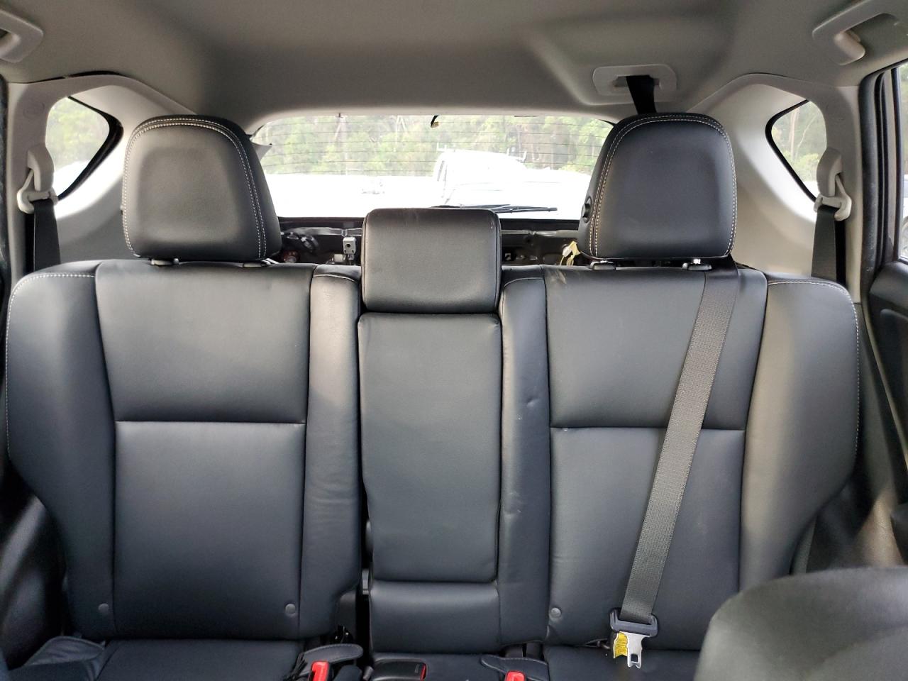 2015 Toyota RAV 4 - Image 10