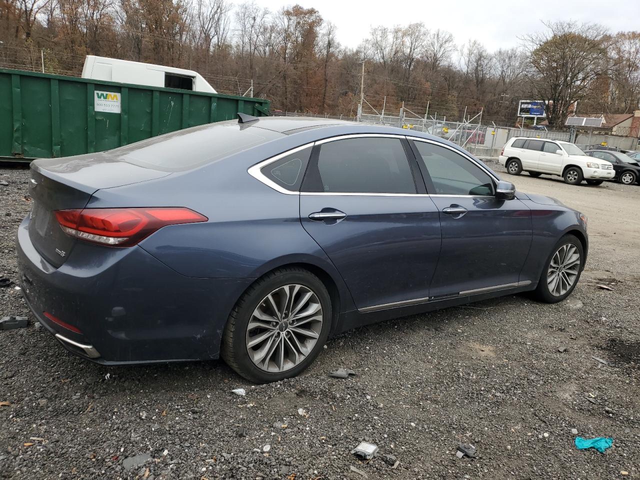 2015 Hyundai Genesis - Image 3
