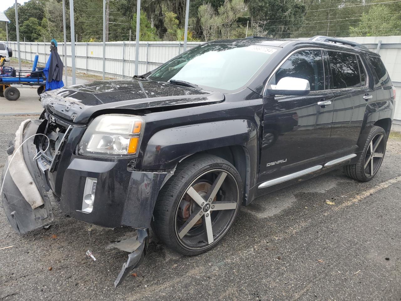 VIN 2GKALUEK8E6156139 2014 GMC TERRAIN no.1