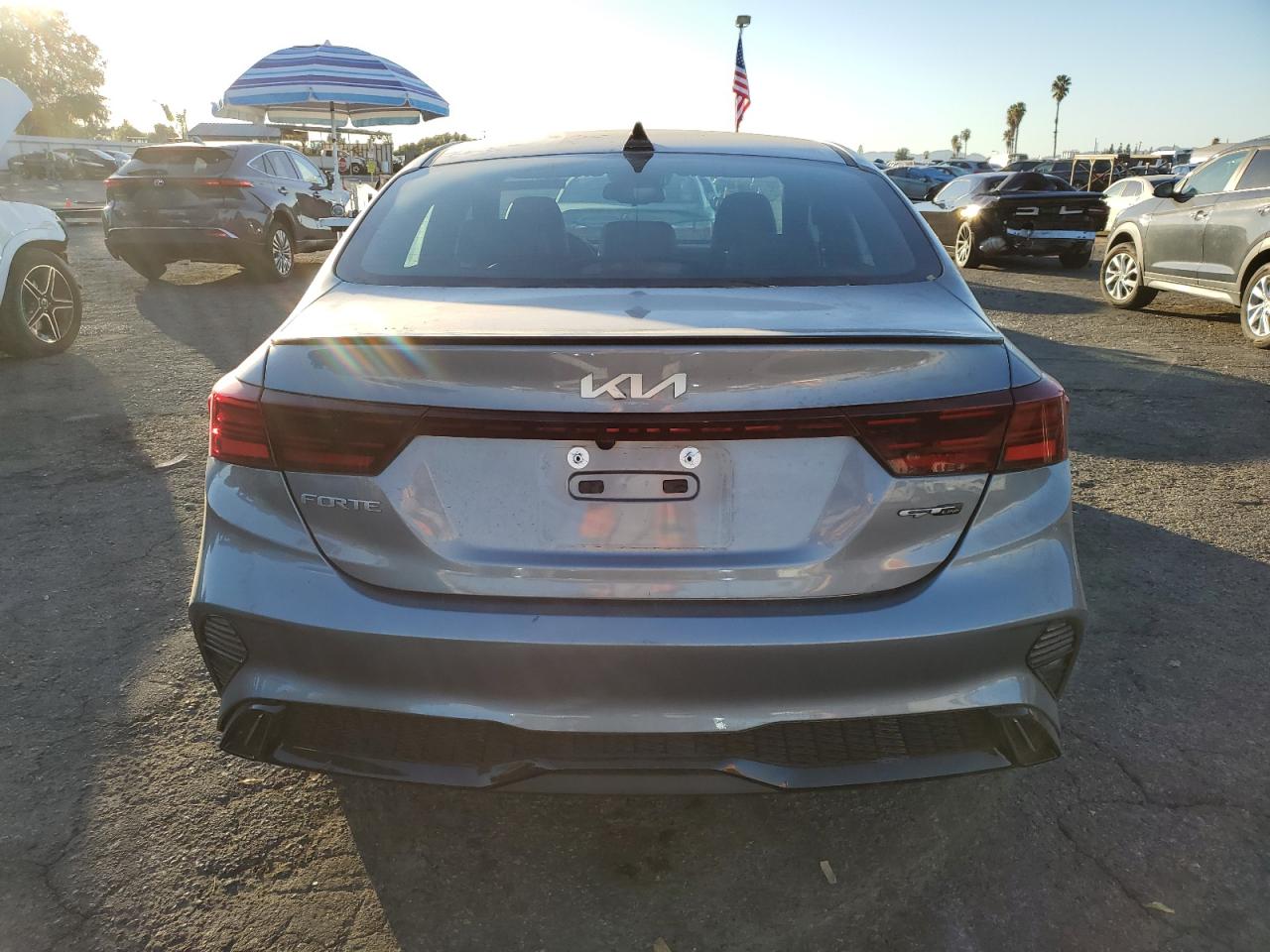 2024 Kia Forte Gt Line VIN: 3KPF54AD4RE785650 Lot: 81019914