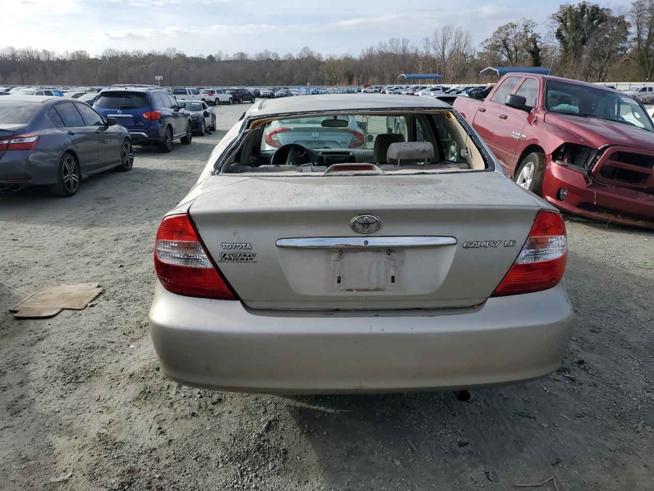 2004 Toyota Camry - Image 6