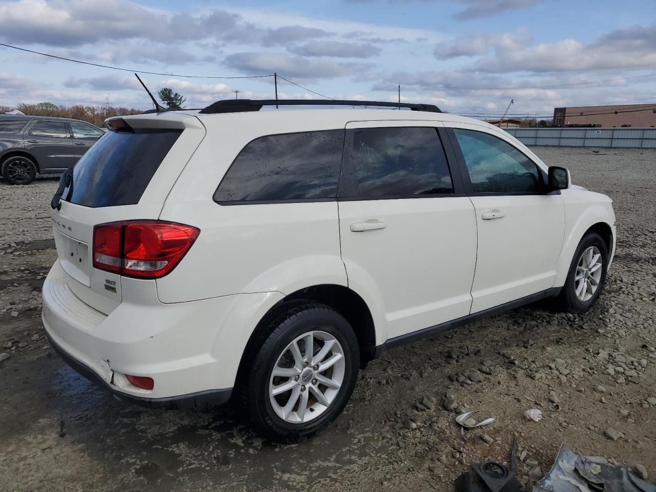 2013 Dodge Journey - Image 3