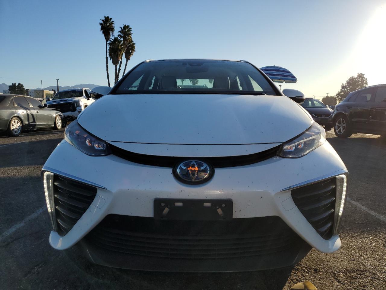 VIN JTDBVRBD7KA006230 2019 TOYOTA MIRAI no.5