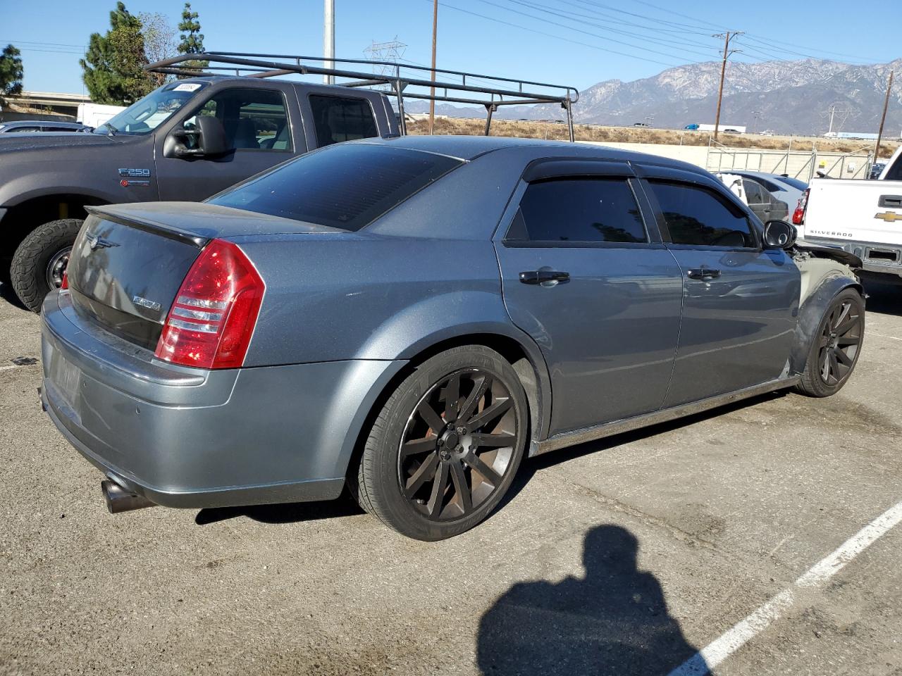 2006 Chrysler 300 - Image 3