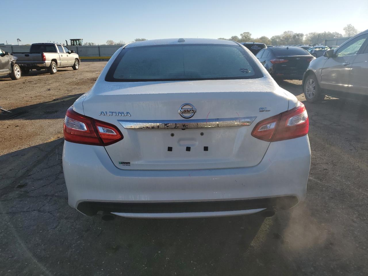 2017 Nissan Altima - Image 6