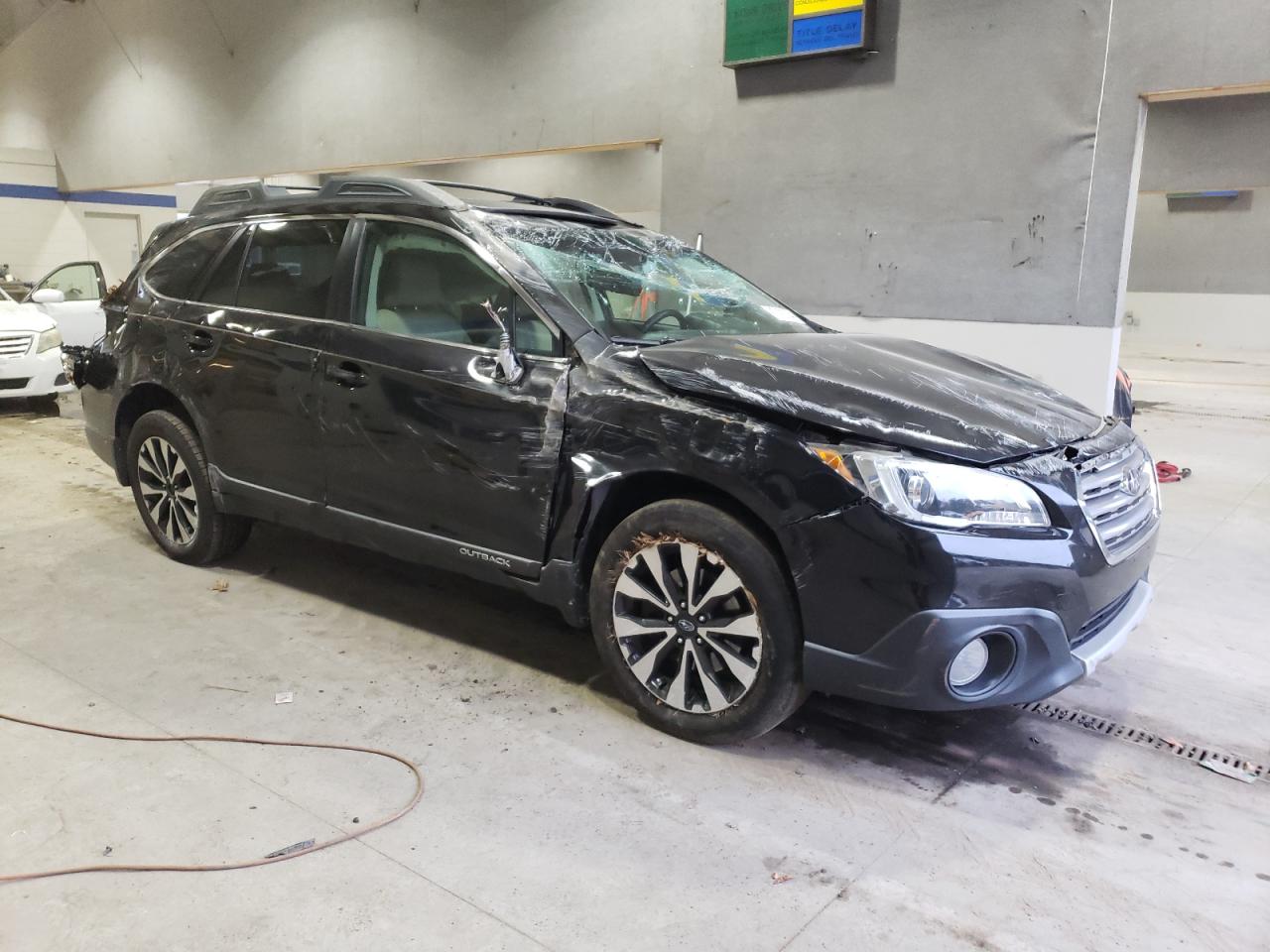 VIN 4S4BSANC5H3369972 2017 SUBARU OUTBACK no.4