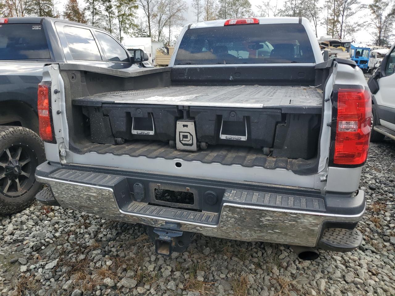 2017 Chevrolet Silverado K2500 Heavy Duty VIN: 1GC2KUEG9HZ392029 Lot: 79200964