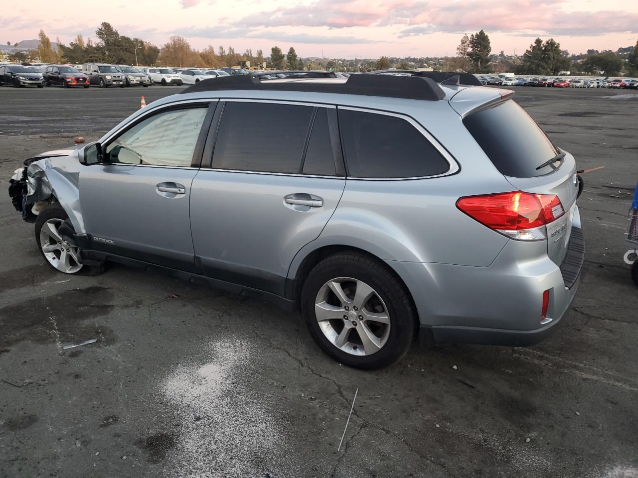 2013 Subaru Outback - Image 2