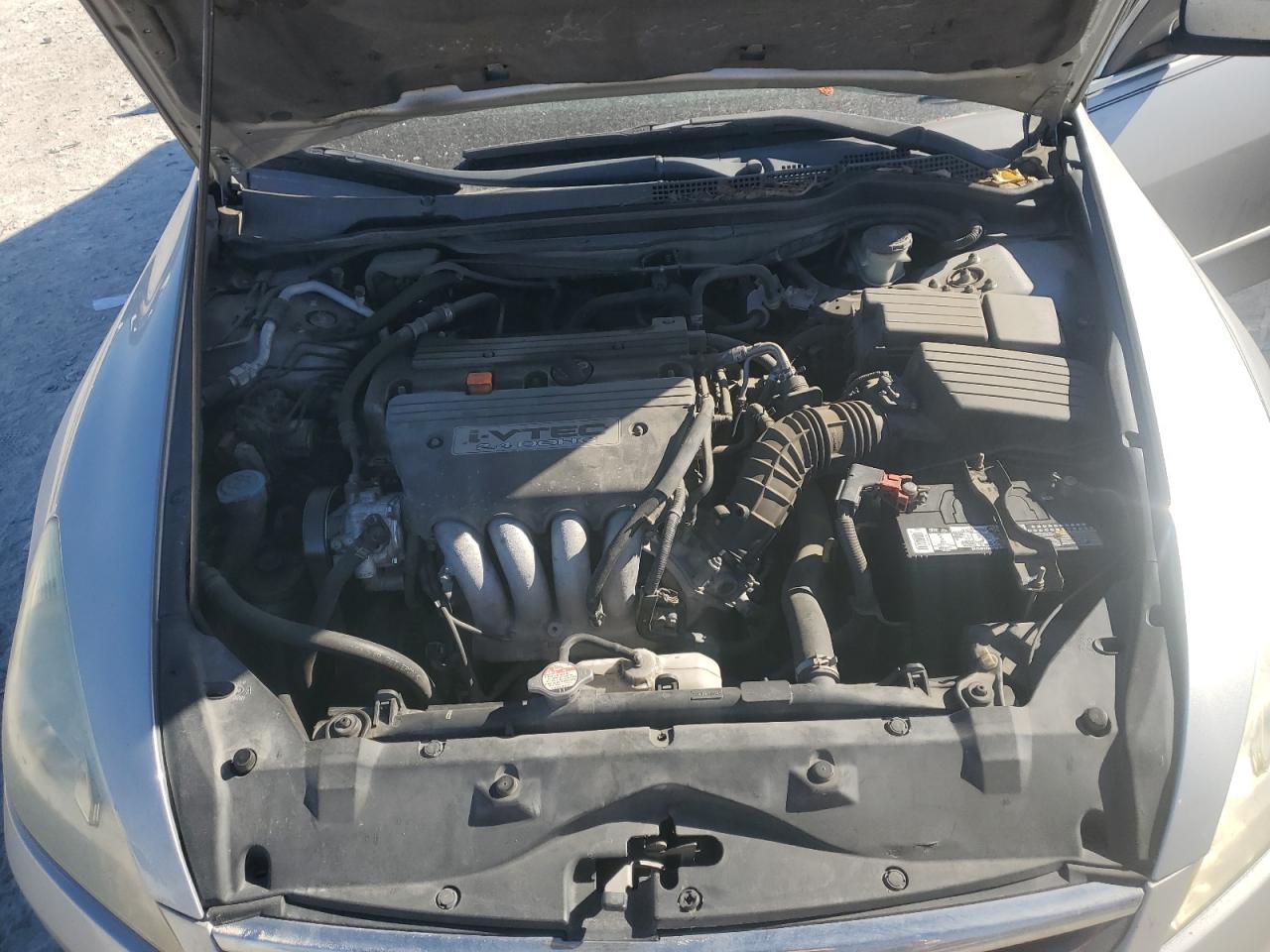 2007 Honda Accord - Image 11