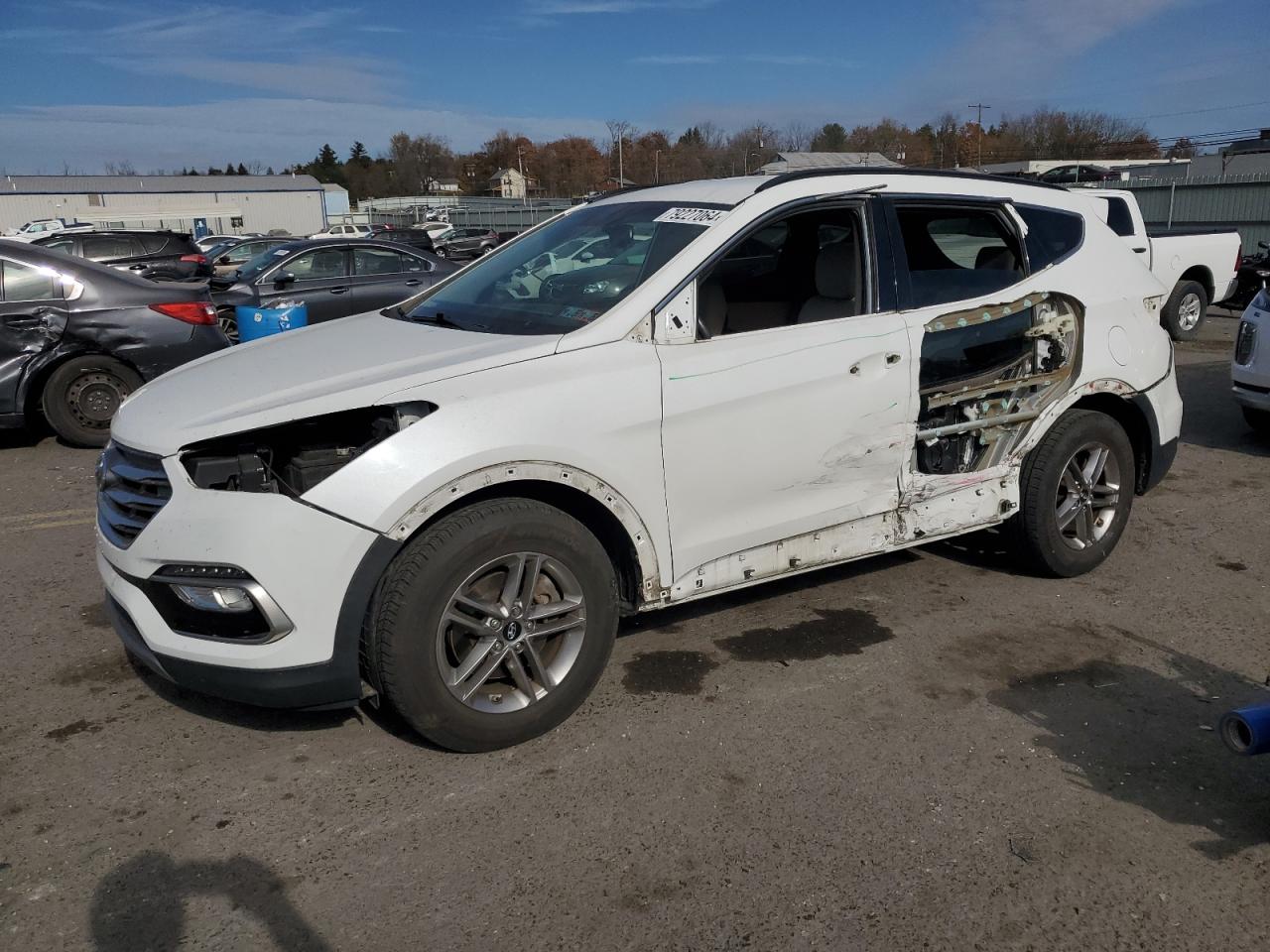 2017 Hyundai Santa Fe Sport VIN: 5NMZUDLB4HH020456 Lot: 79227064