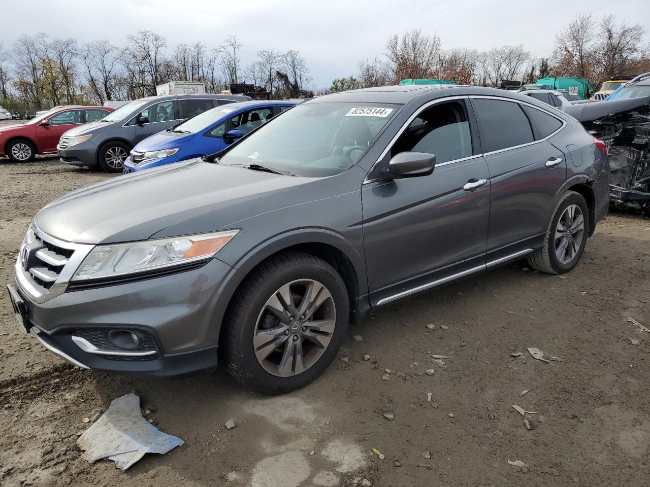 2013 Honda Crosstour - Image 1