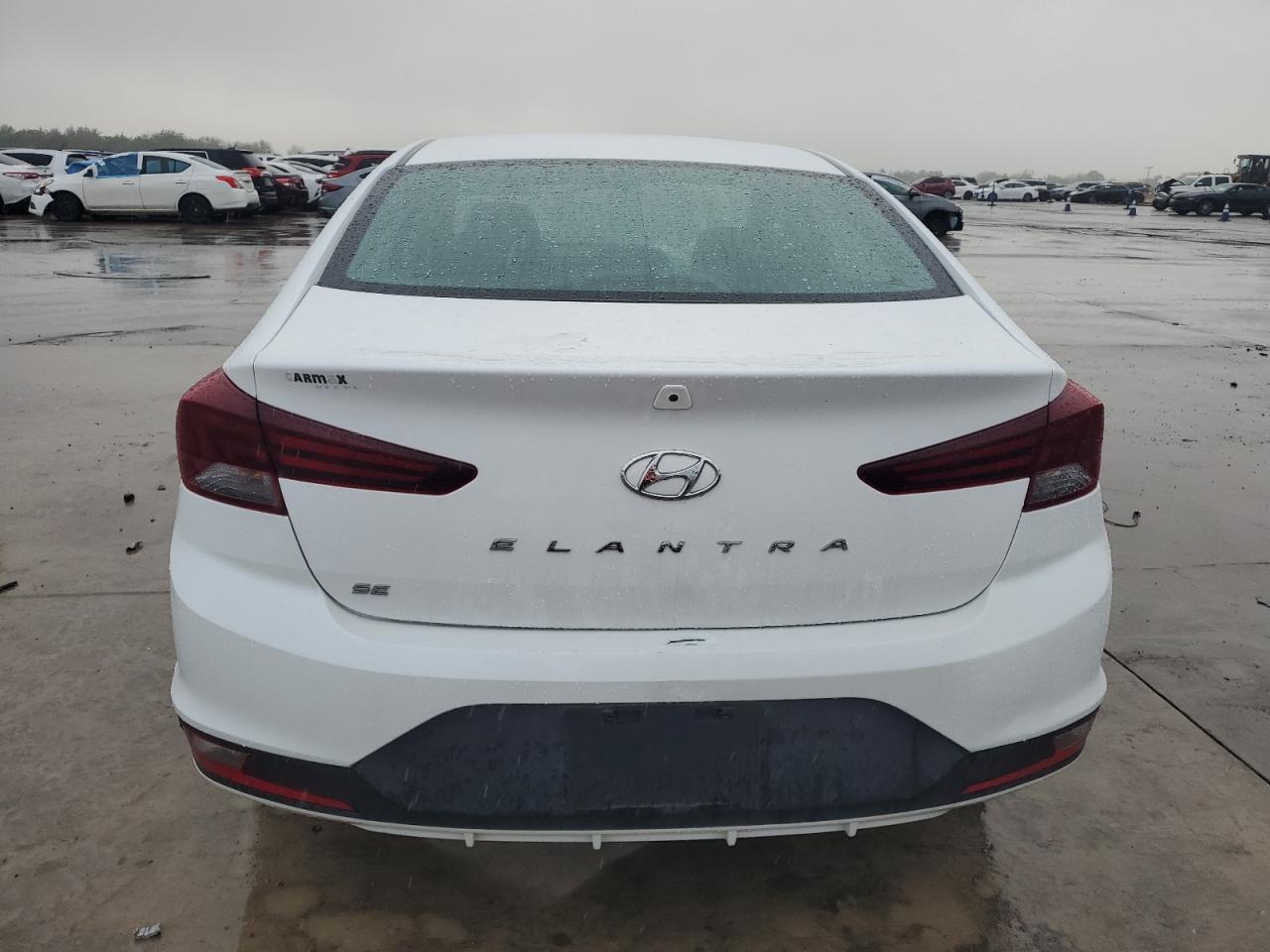 2020 Hyundai Elantra - Image 6