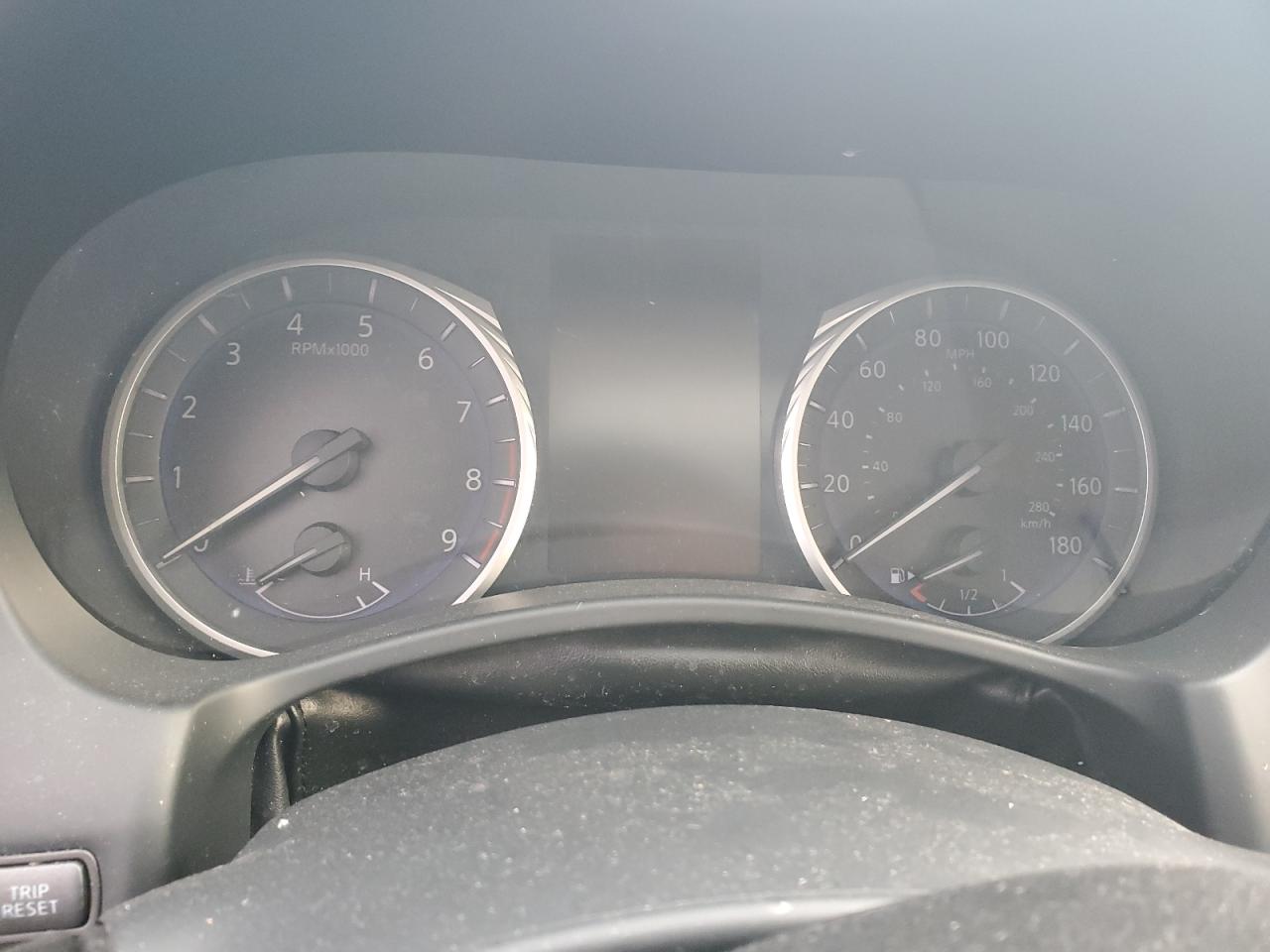 2014 Infiniti Q50 - Image 9