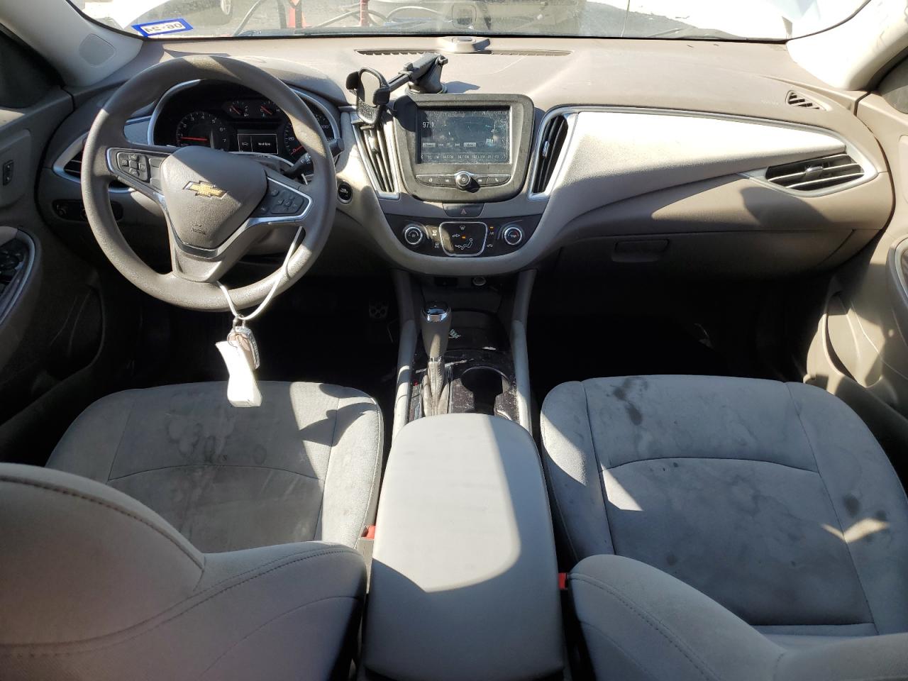2017 Chevrolet Malibu - Image 8