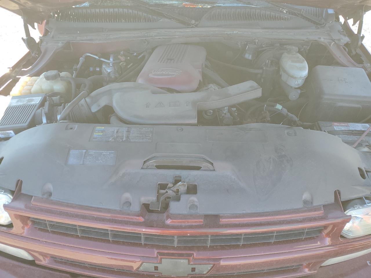 2003 Chevrolet Tahoe - Image 12