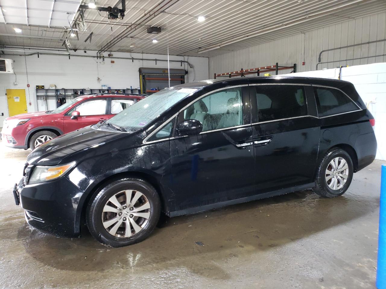 2015 Honda Odyssey - Image 1