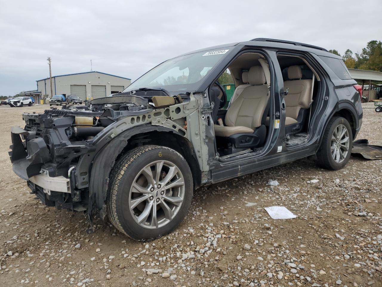 2020 Ford Explorer - Image 1