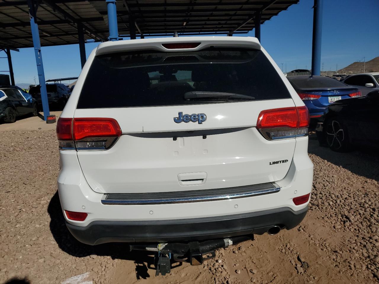 2017 Jeep Grand Cherokee - Image 6