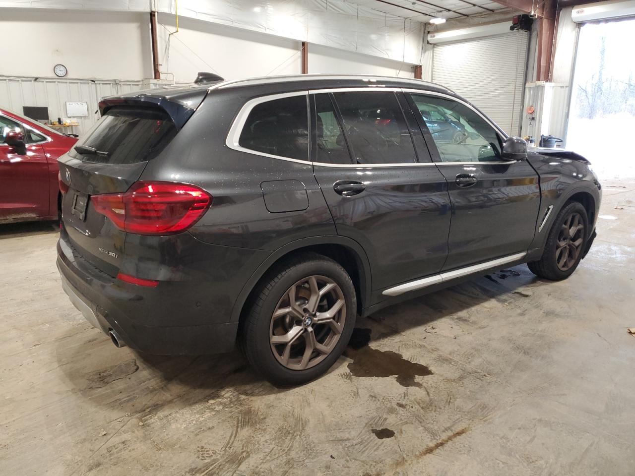 VIN 5UXTY5C00M9F93182 2021 BMW X3 no.3